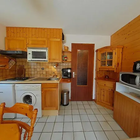 Apartment Grand-bornand : Appt 2 Pieces, 4 Pers, Jardin, Garage, A 900m Des Pistes - Fr-1-241-91